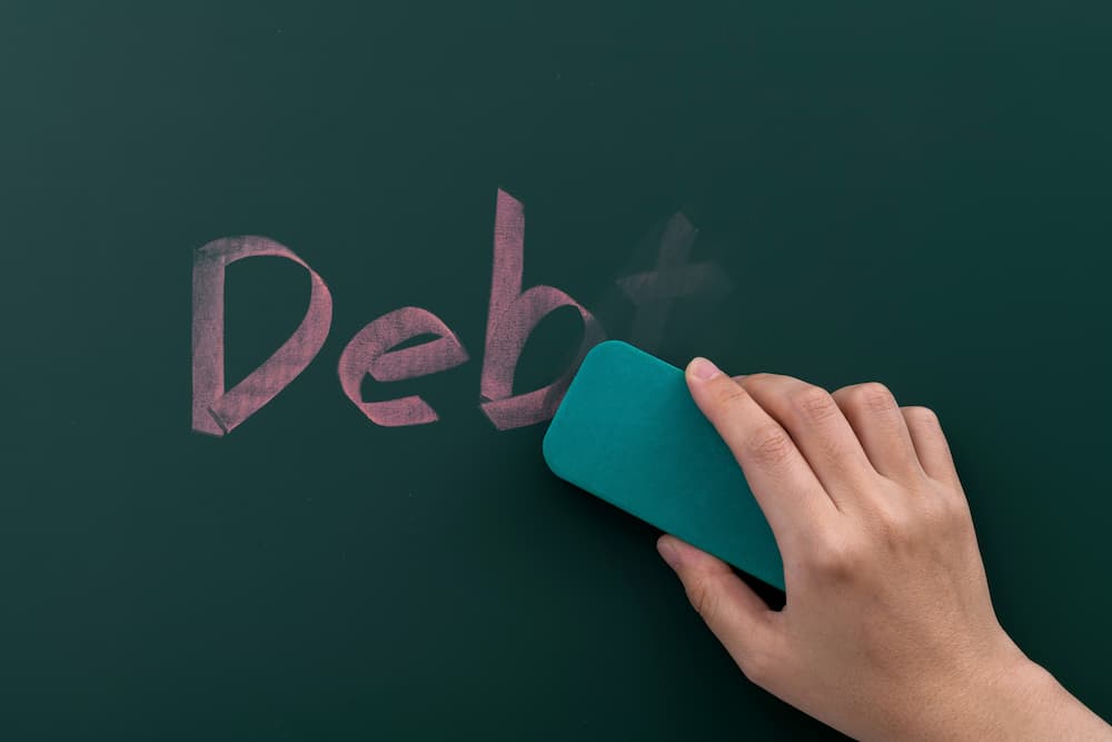 What Debts Are Wiped Out in Chapter 7 Bankruptcy?